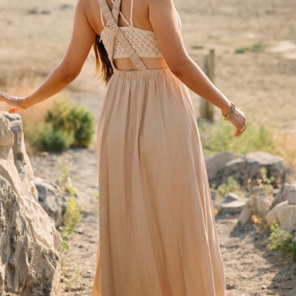 Gorgeous tan Maxi dress, brand new